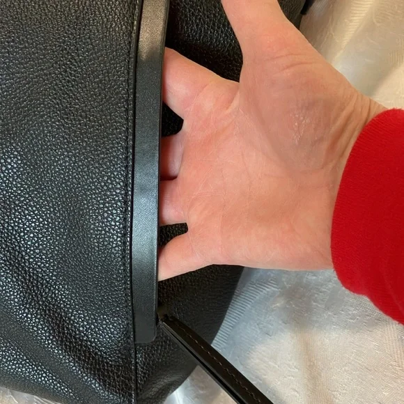 Michael Kors Large Evie Hobo Bag EUC - Picture 5 of 13